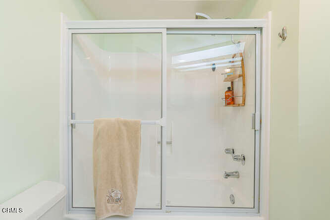 2901 Peninsula Road, Unit 245 Oxnard, CA 93035 - Photo 24 of 42 tub and shower