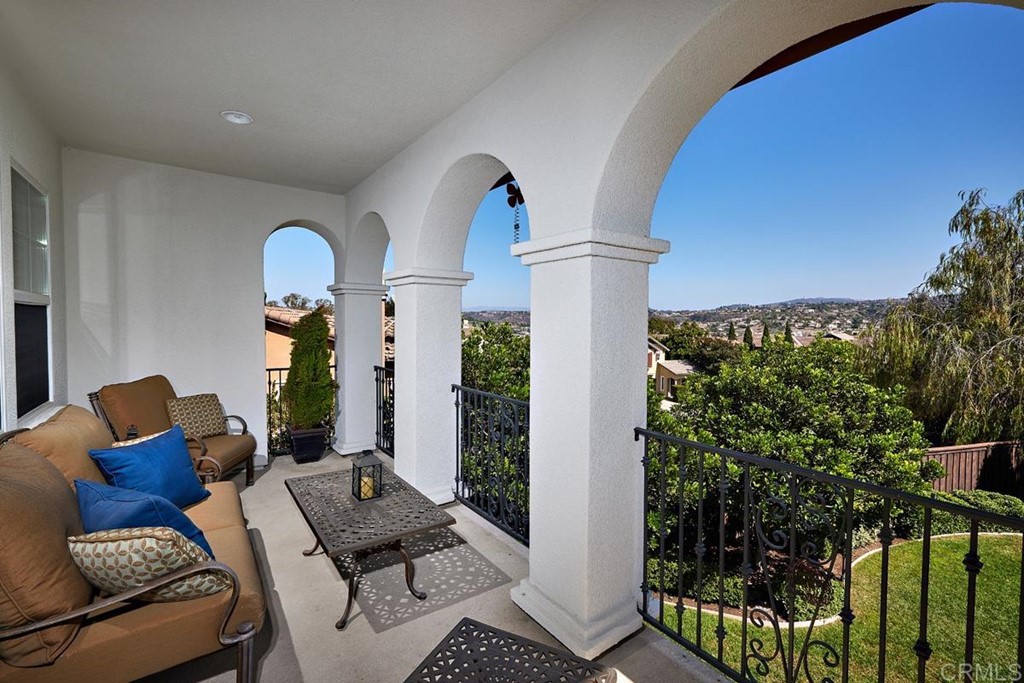 1949 Cobalt Drive Carlsbad, CA 92009 - Photo 15 of 44