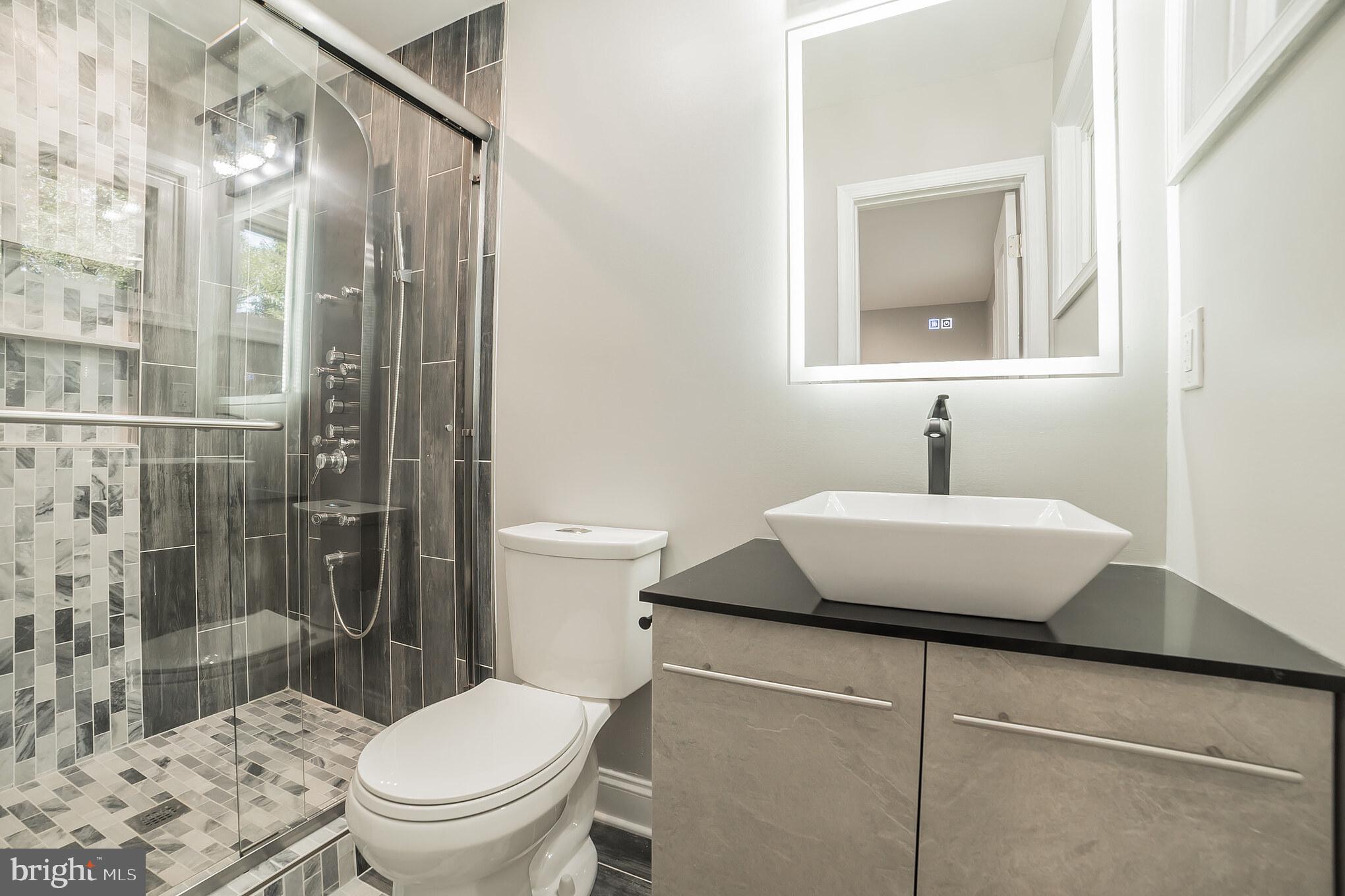 3106 Donna Road Baltimore, MD 21207 - Photo 11 of 29