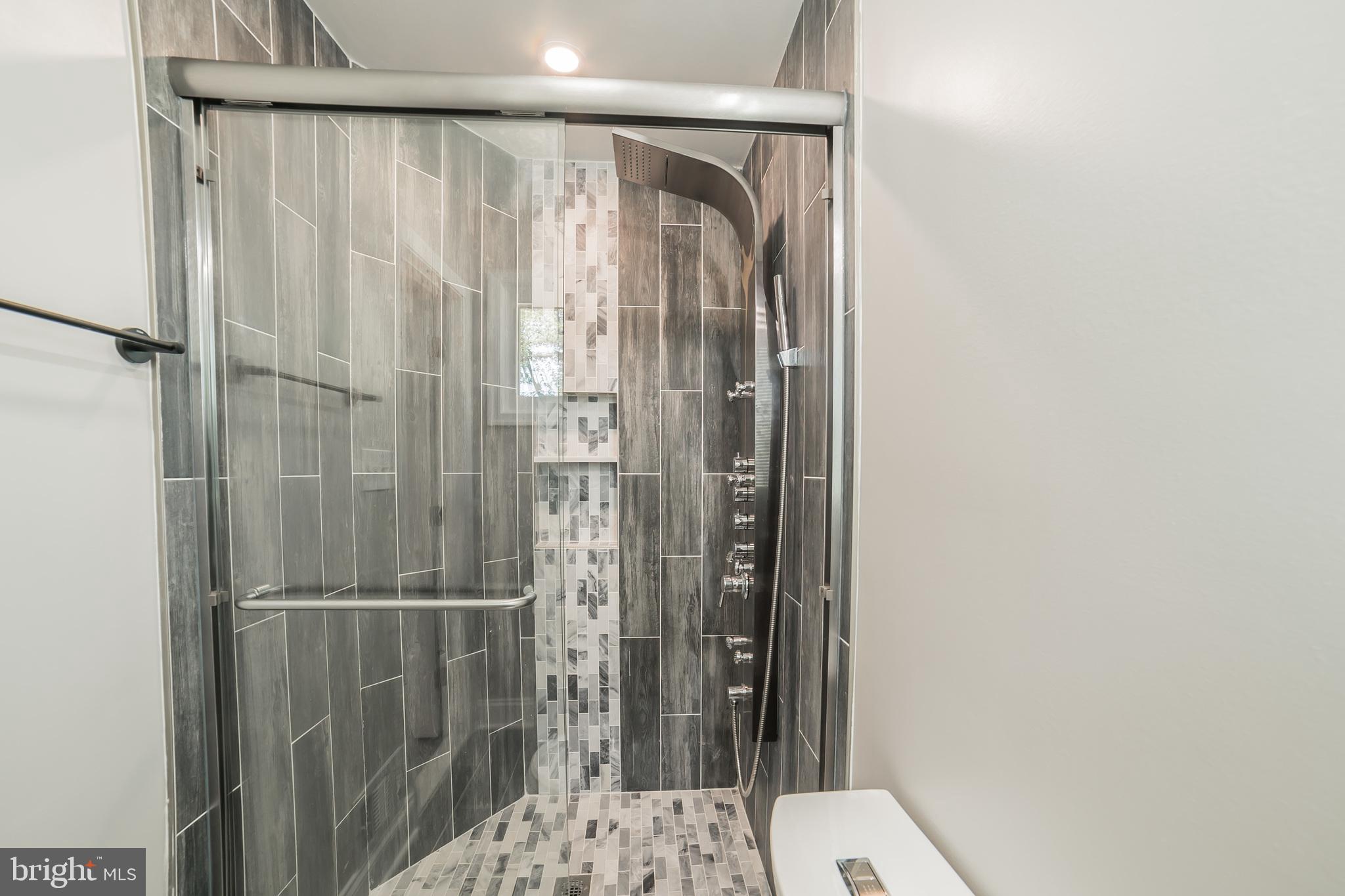 3106 Donna Road Baltimore, MD 21207 - Photo 12 of 29