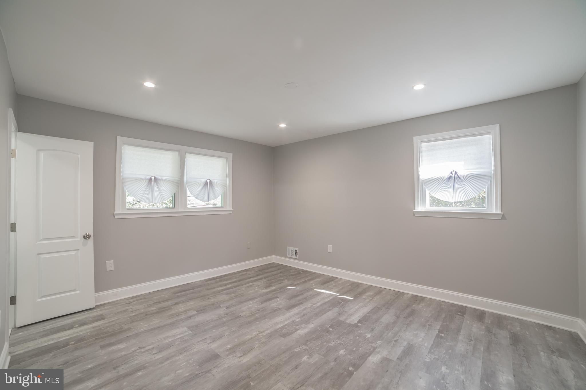 3106 Donna Road Baltimore, MD 21207 - Photo 7 of 29