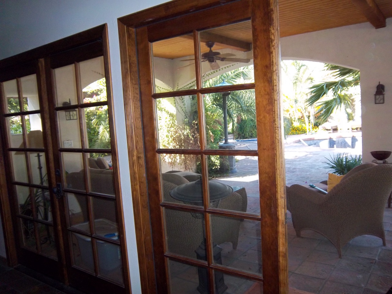 2015 East Ranch Road Tempe, AZ 85284 - Photo 23 of 50 looking outside of guest house