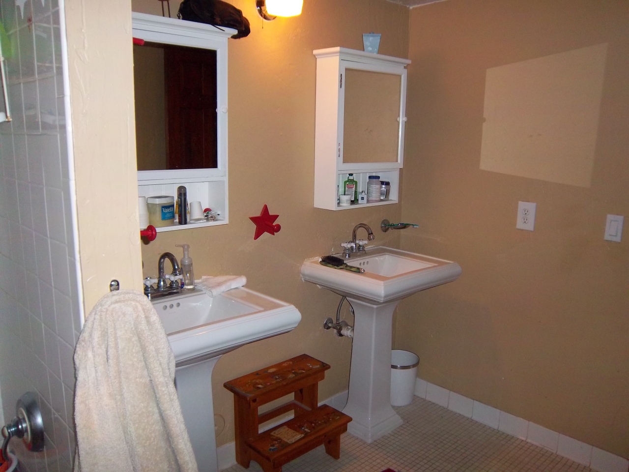 2015 East Ranch Road Tempe, AZ 85284 - Photo 30 of 50 hall bathroom
