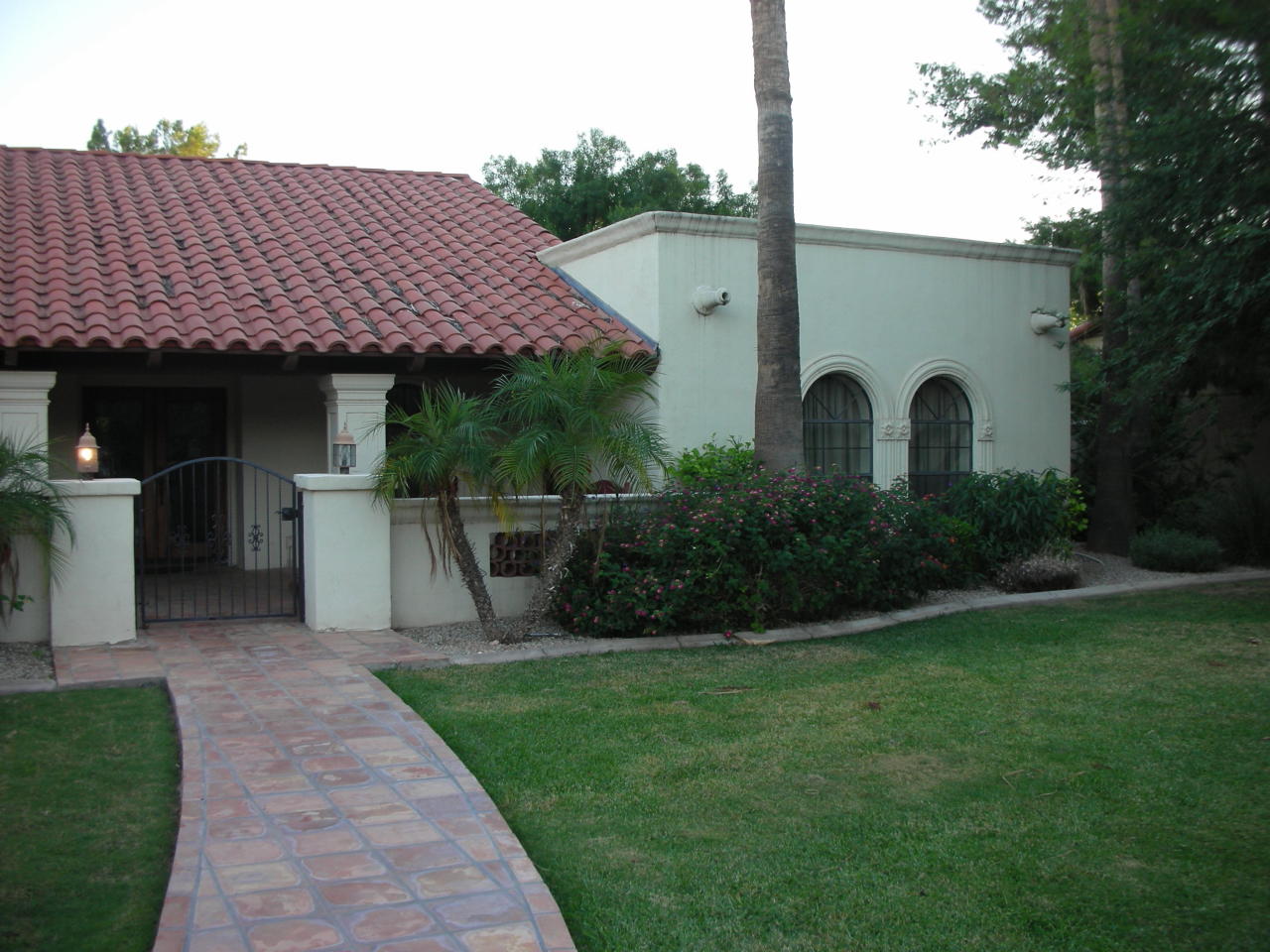 2015 East Ranch Road Tempe, AZ 85284 - Photo 3 of 50 front entry