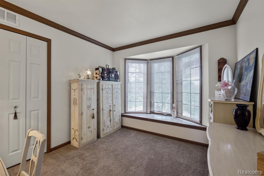 264 Stonetree Circle Rochester Hills, MI 48309 - Photo 21 of 35
