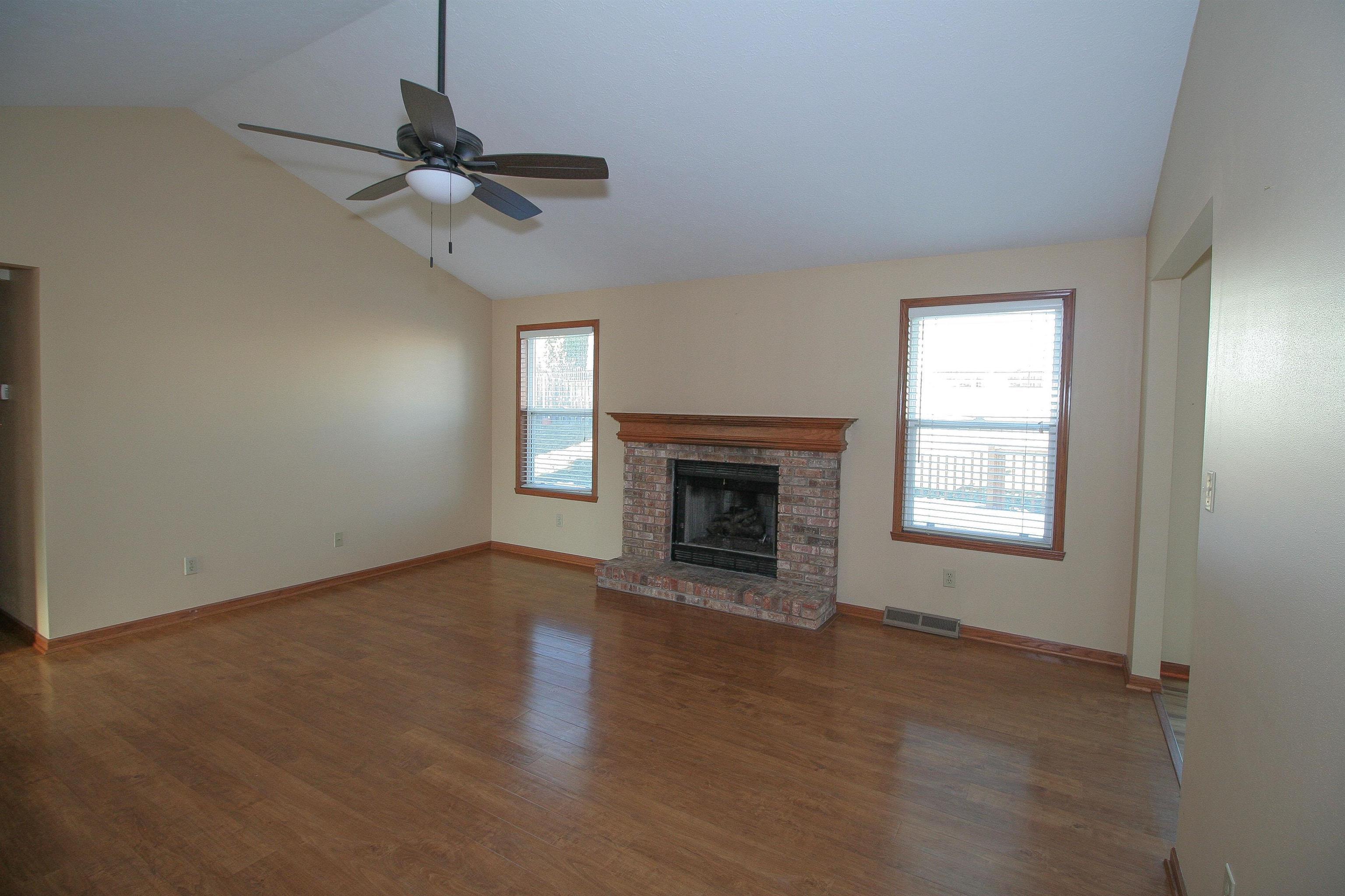 931 Brandy Bend Road Roscoe, IL 61073 - Photo 12 of 22 Gallery Image 12
