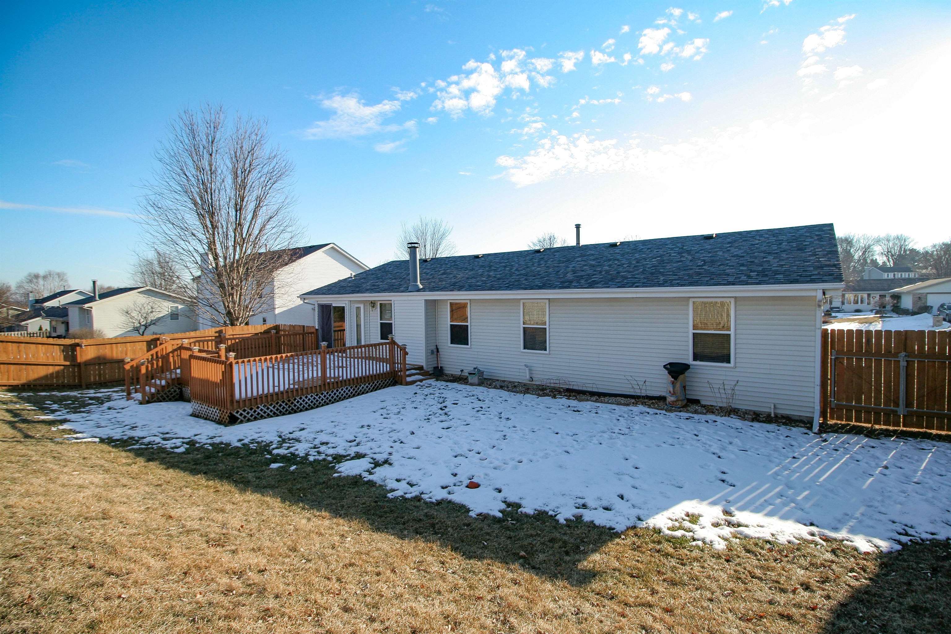 931 Brandy Bend Road Roscoe, IL 61073 - Photo 3 of 22 Gallery Image 3