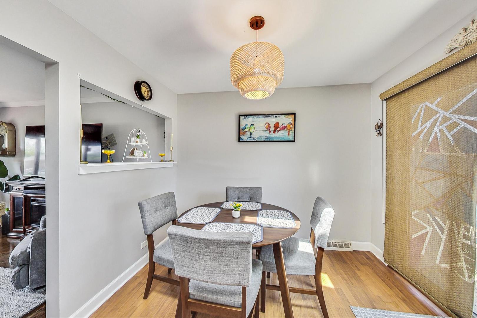 6611 Ridge Drive Chicago Ridge, IL 60415 - Photo 14 of 52 Gallery Image 14