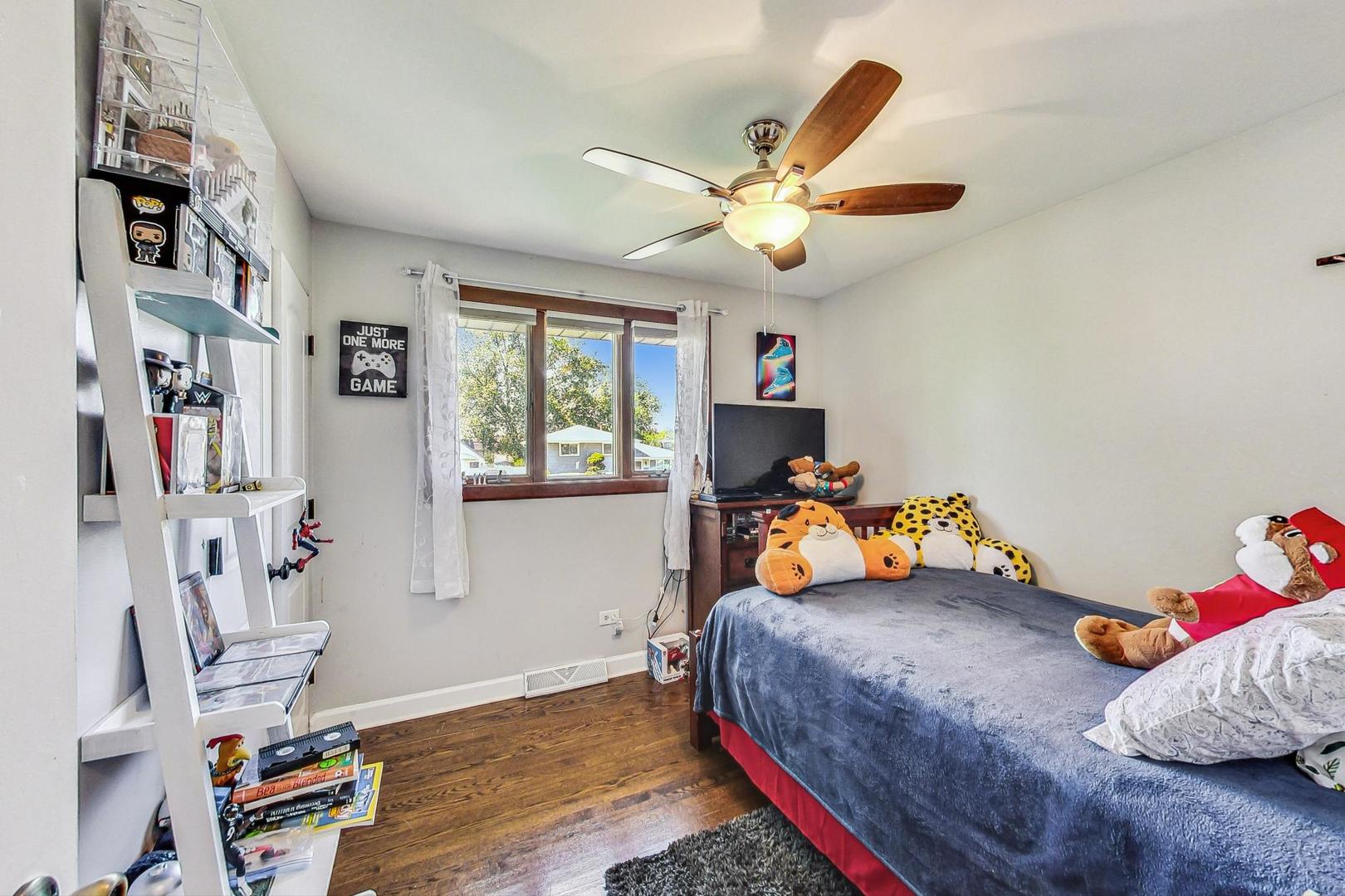 6611 Ridge Drive Chicago Ridge, IL 60415 - Photo 25 of 52 Gallery Image 25