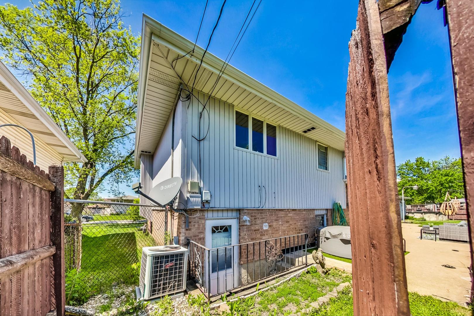 6611 Ridge Drive Chicago Ridge, IL 60415 - Photo 43 of 52 Gallery Image 43