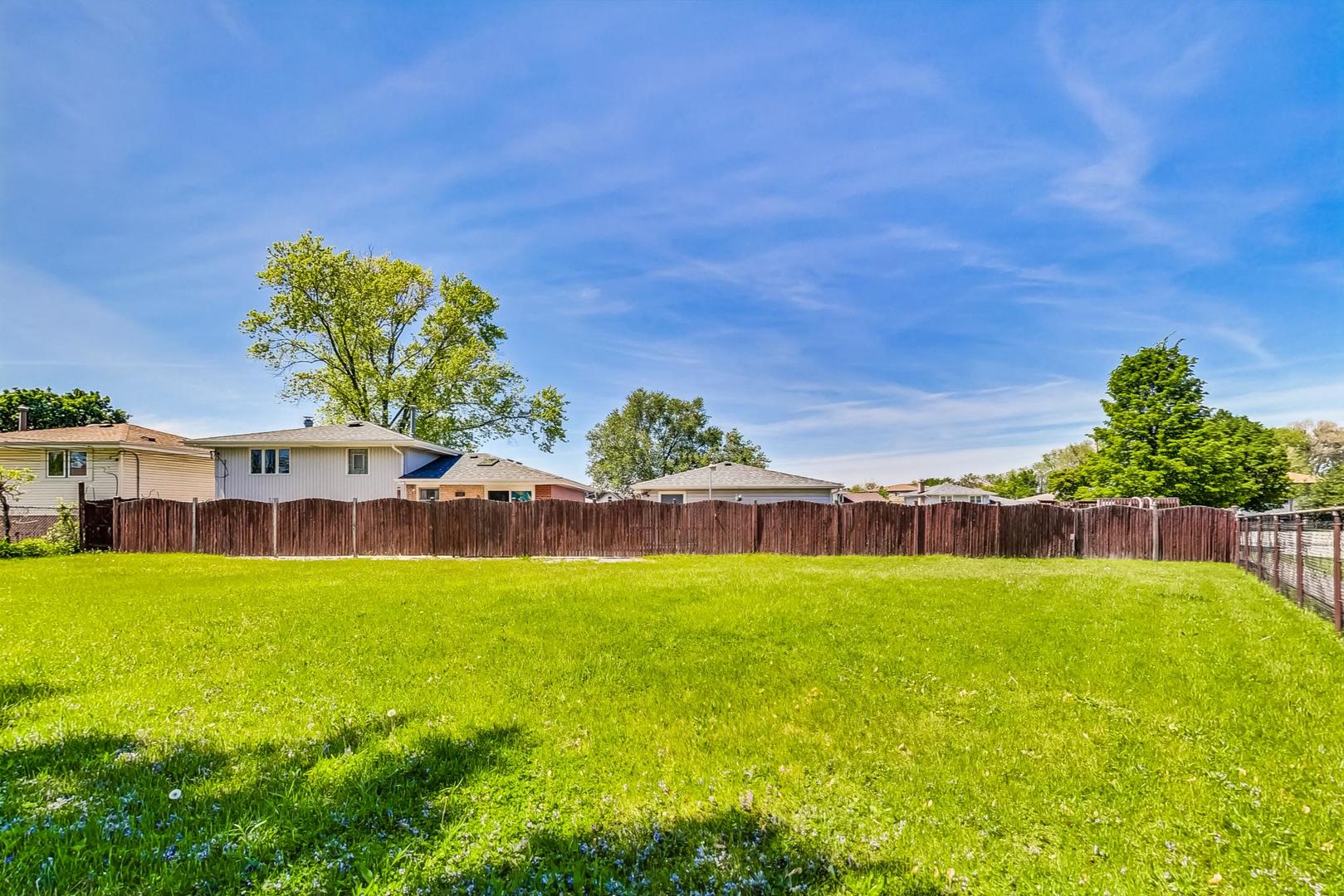 6611 Ridge Drive Chicago Ridge, IL 60415 - Photo 50 of 52 Gallery Image 50