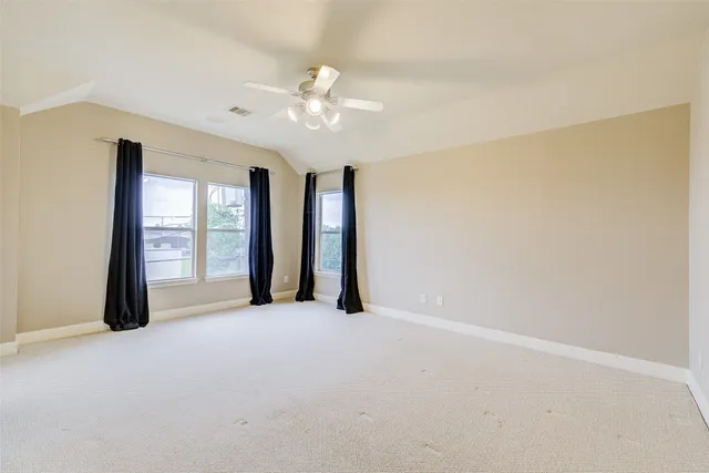 $2,300 | 3129 Dallas Street, Houston, TX 77003