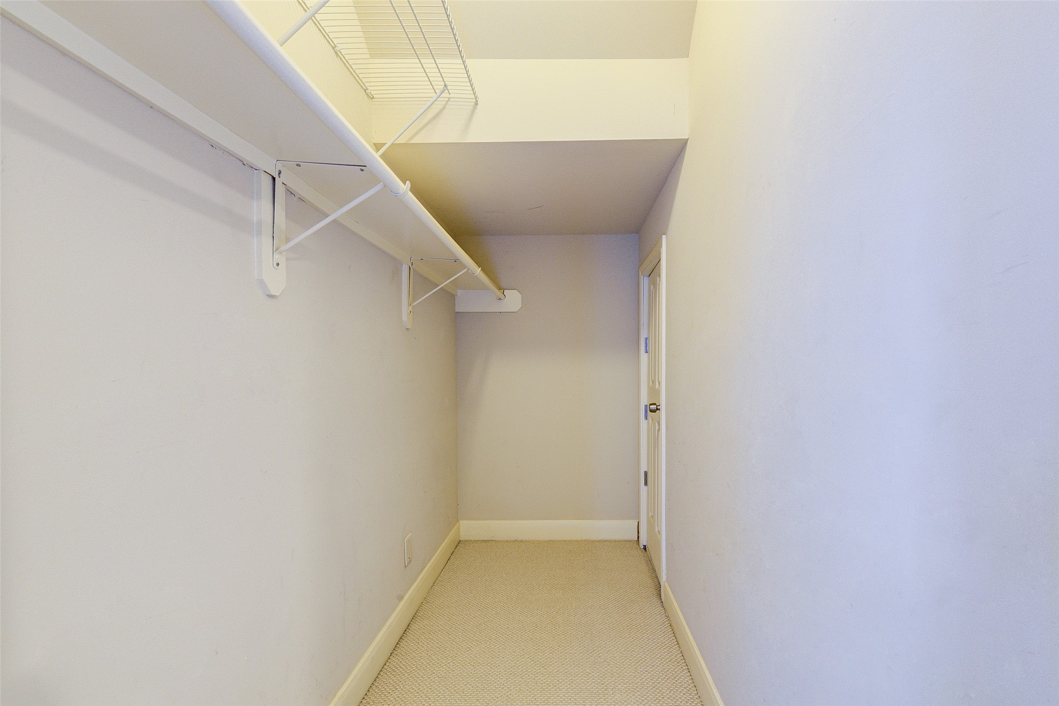 3129 Dallas Street Houston, TX 77003 - Photo 7 of 24 a view of entryway