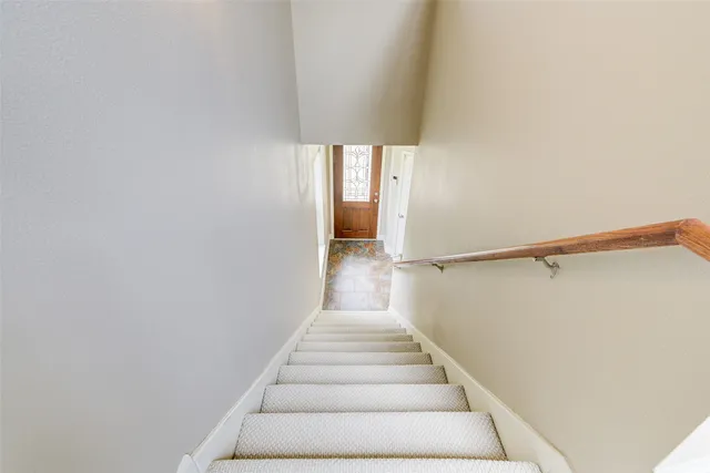 $2,300 | 3129 Dallas Street, Houston, TX 77003