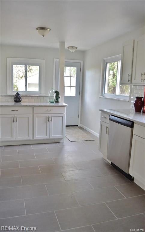31215 West Rutland Street Beverly Hills, MI 48025 - Photo 6 of 26