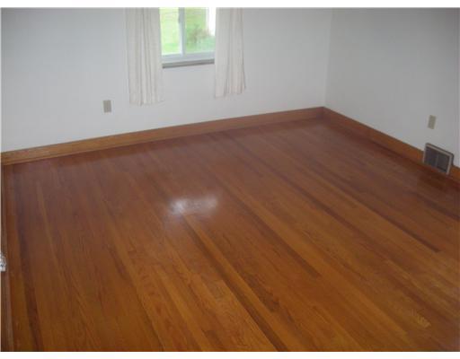 181 Pine Run Church Road Apollo, PA 15613 - Photo 7 of 10 Master Bedroom. Master Bedrrom also featuring recently refinished hardwood floor.