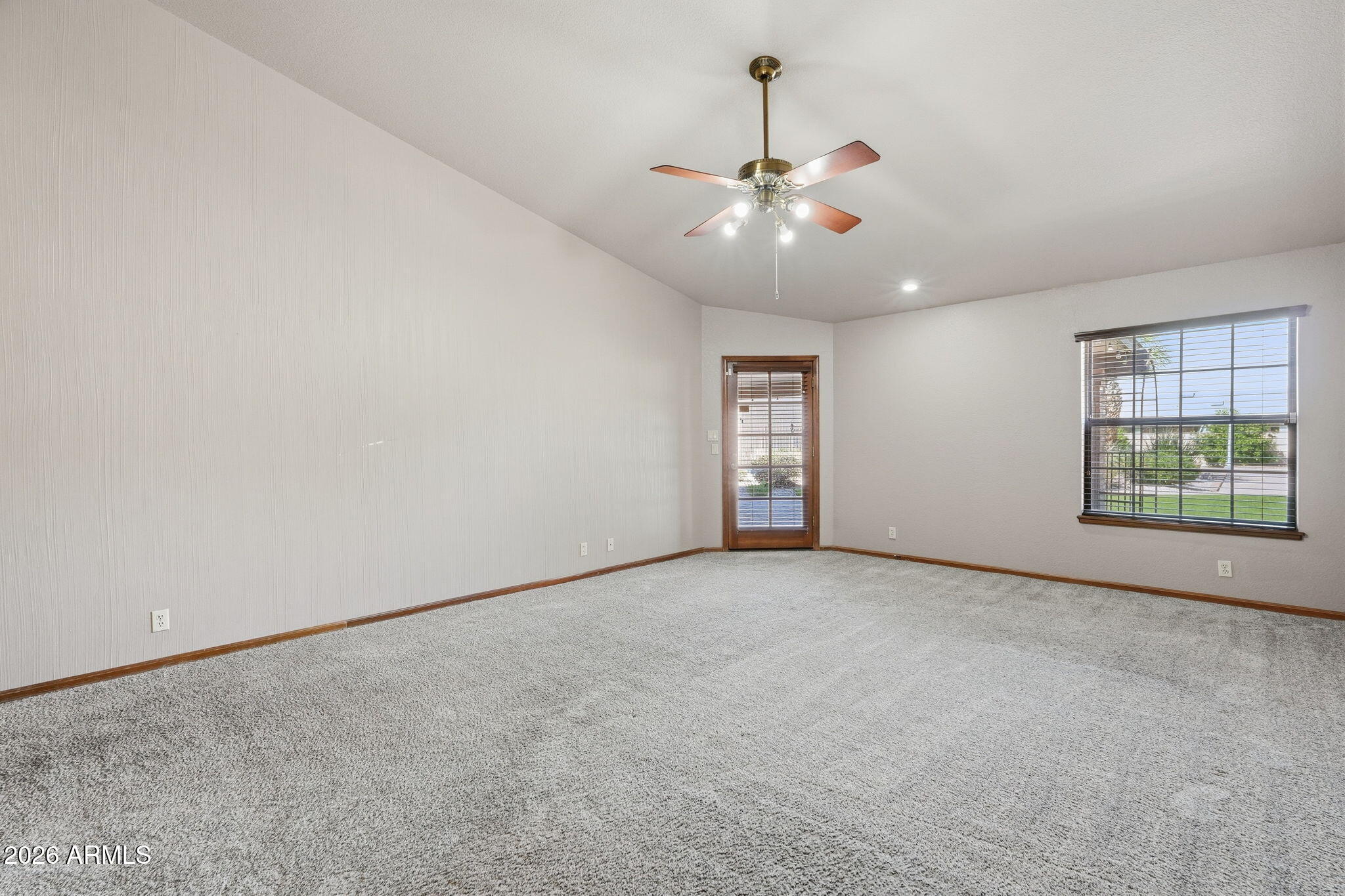 602 East Carver Road Tempe, AZ 85284 - Photo 27 of 85 Owner's Suite