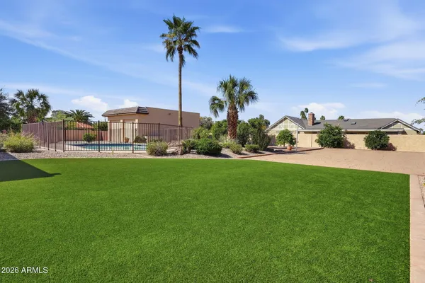 $1,800,000 | 602 East Carver Road, Tempe, AZ 85284