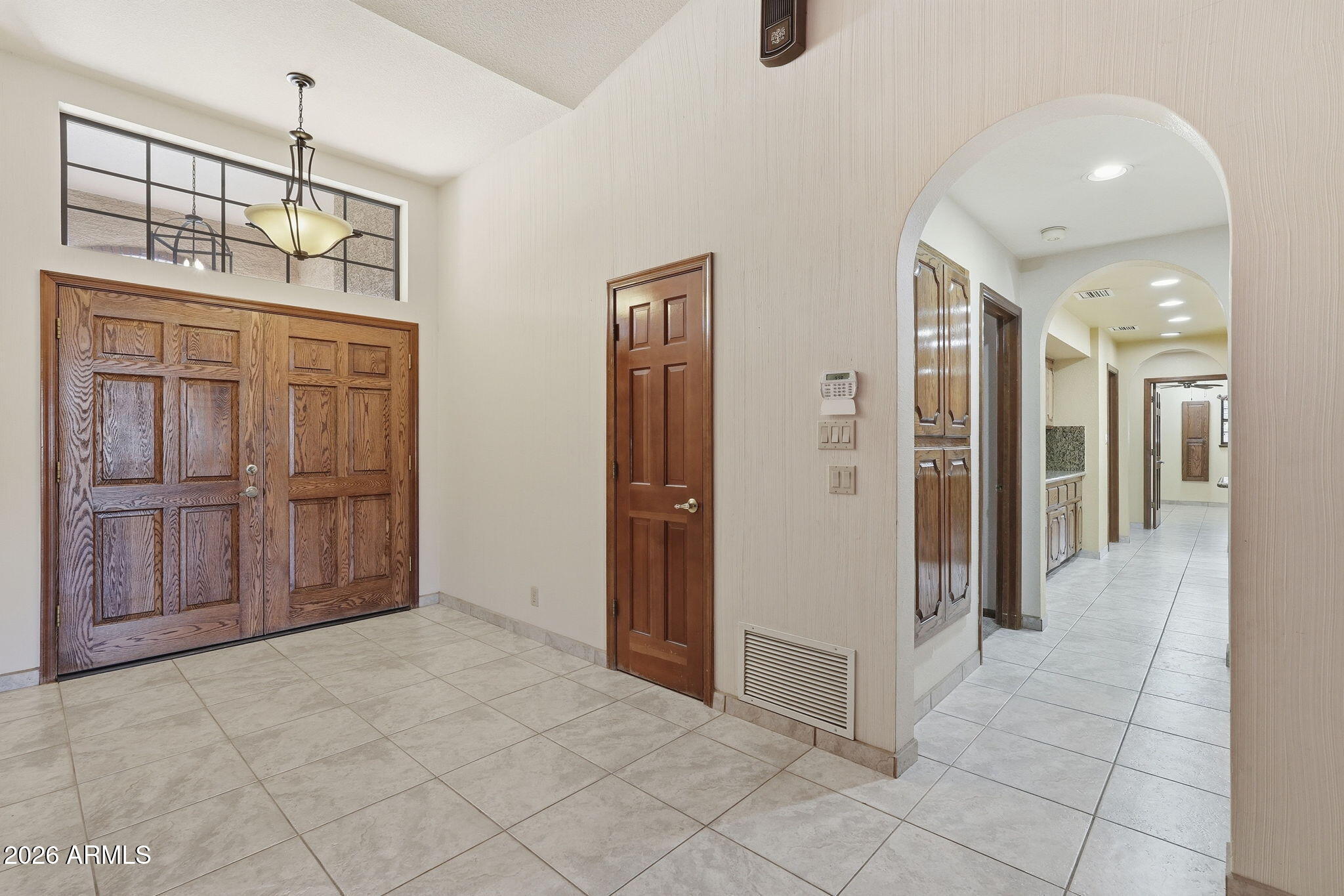 602 East Carver Road Tempe, AZ 85284 - Photo 7 of 85 Entry