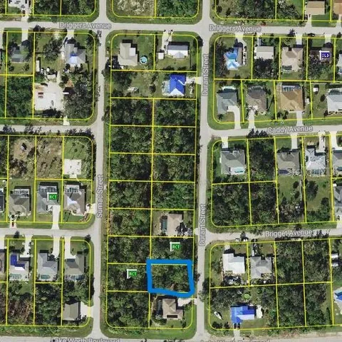 a view of a small yard