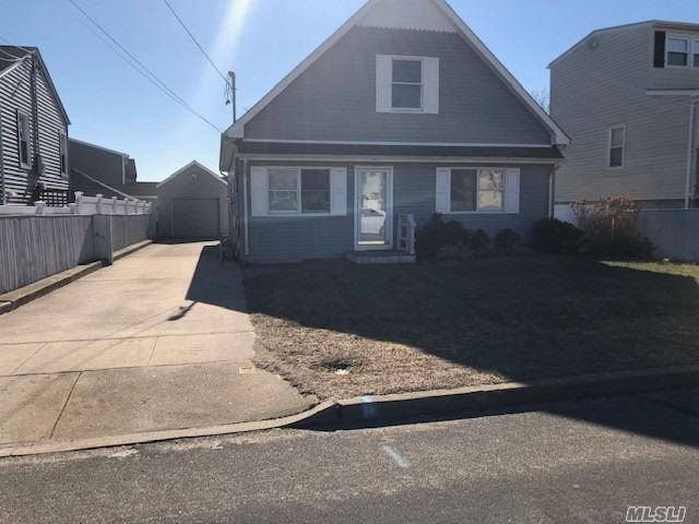 85 Shore Road Lindenhurst, NY 11757 - Photo 1 of 1 Gallery Image 1