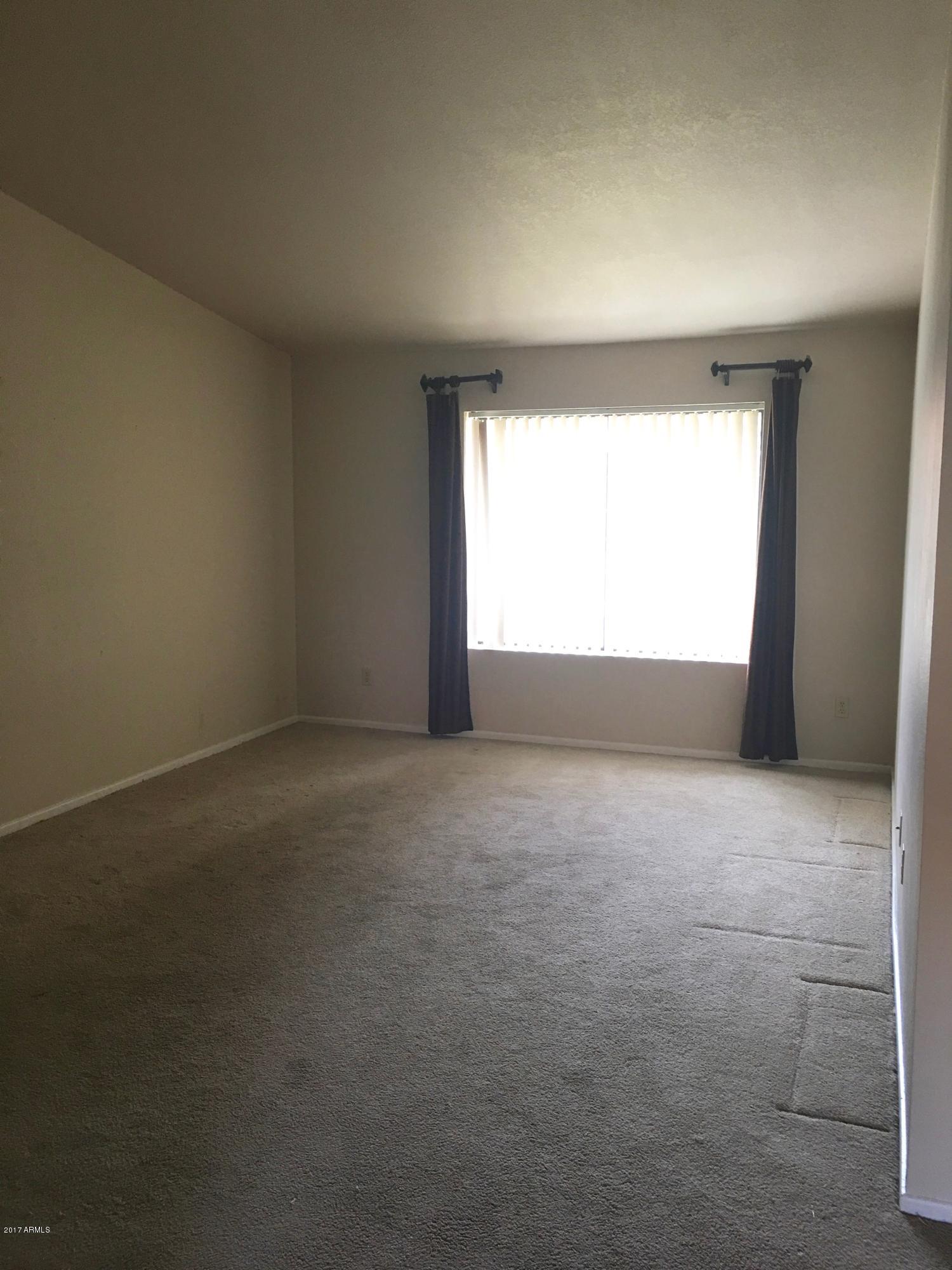 1402 East Guadalupe Road, Unit 215 Tempe, AZ 85283 - Photo 5 of 14 Great Room