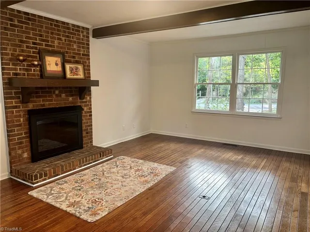 $539,000 | 1202 Hobbs Road, Greensboro, NC 27408