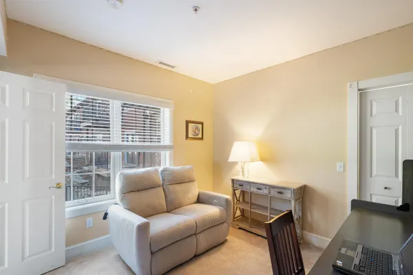 $409,900 | 7 Chester Road, Unit 209, Derry, NH 03038