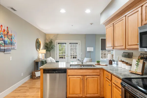 $409,900 | 7 Chester Road, Unit 209, Derry, NH 03038