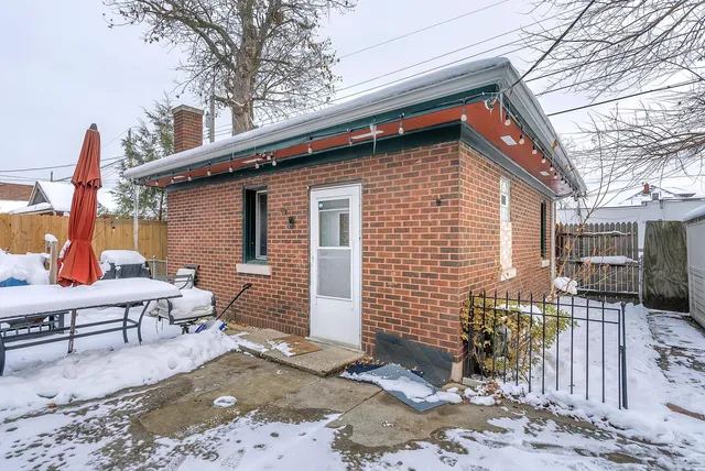 $319,000 | 5969 Park Place, Hammond, IN 46320