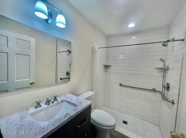 $3,750 | 80 Josephine Evaristo Avenue, Unit 1FL & BASEMENT, Greenwich, CT 06830