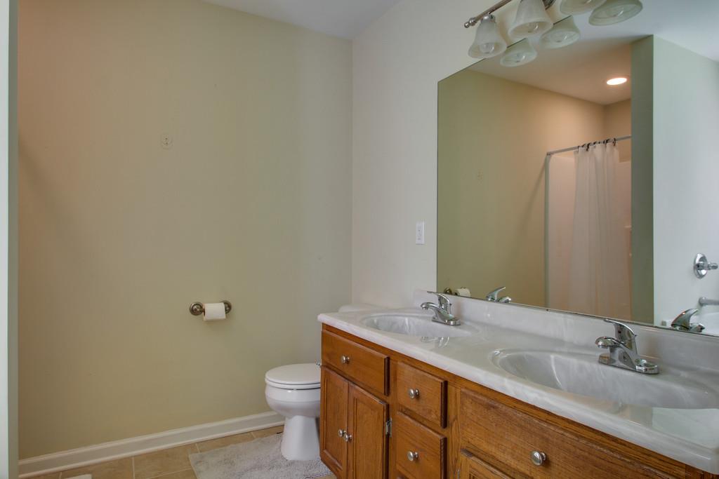 1162 Ridgecrest Drive Dickson, TN 37055 - Photo 14 of 22 Gallery Image 14