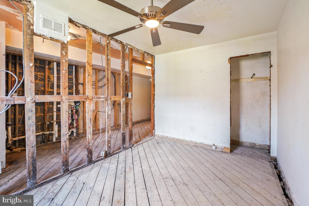 1280 16th Street Northeast Washington, DC 20002 - Photo 27 of 33 a view of front door