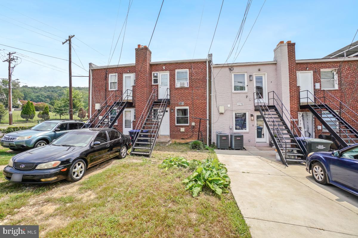 1280 16th Street Northeast Washington, DC 20002 - Photo 33 of 33 a view of a bedroom with gym equipment