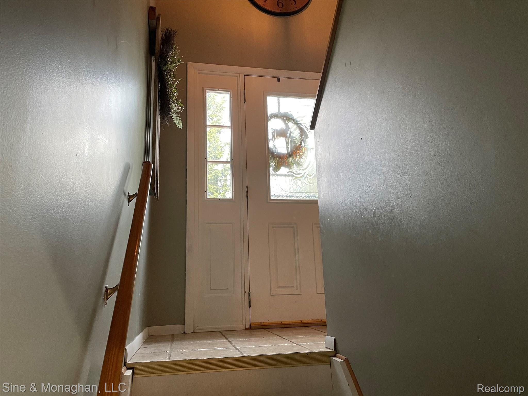 6385 Genaw Road Algonac, MI 48001 - Photo 22 of 28 27D99397-2D86-4D29-B451-D6258759A65D.jpeg