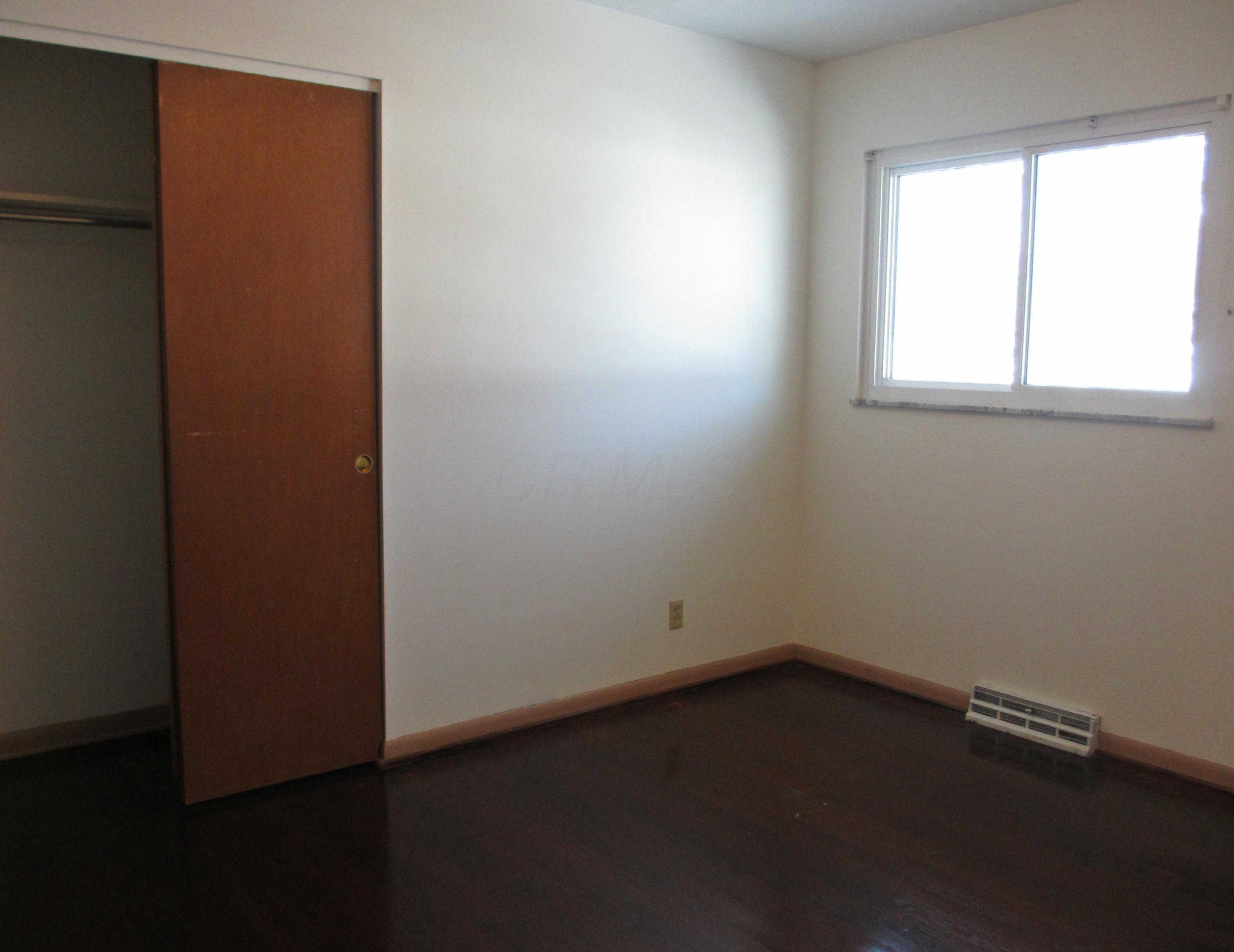 5446 Redwood Road Columbus, OH 43229 - Photo 17 of 30 Gallery Image 17
