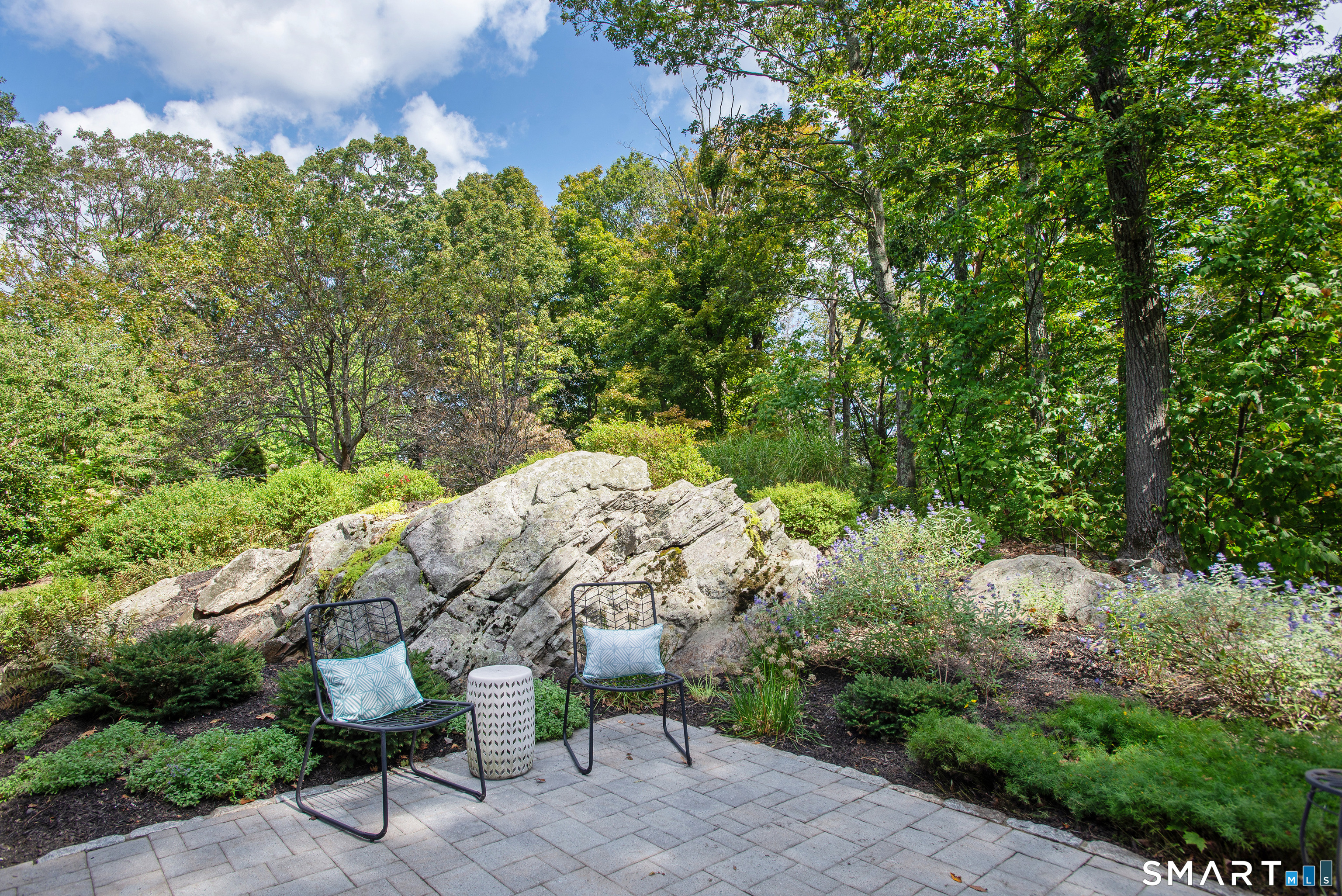 153 Bob Hill Road Ridgefield, CT 06877 - Photo 26 of 36