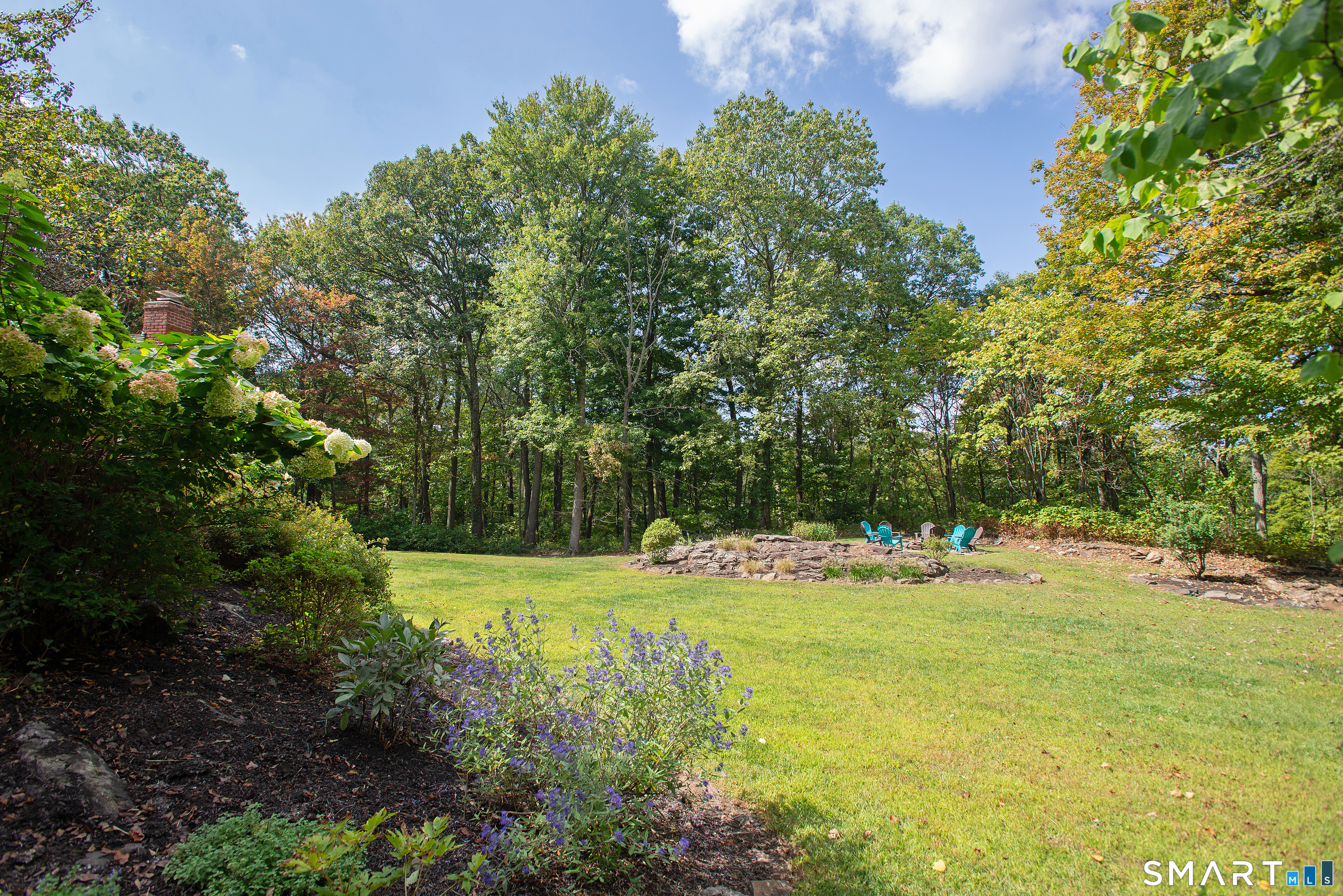 153 Bob Hill Road Ridgefield, CT 06877 - Photo 5 of 36