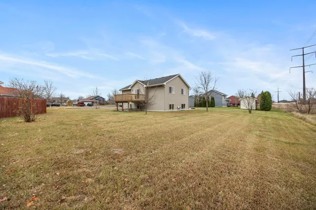 $314,900 | 11242 Laura Circle, Becker, MN 55308