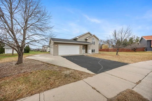 $314,900 | 11242 Laura Circle, Becker, MN 55308