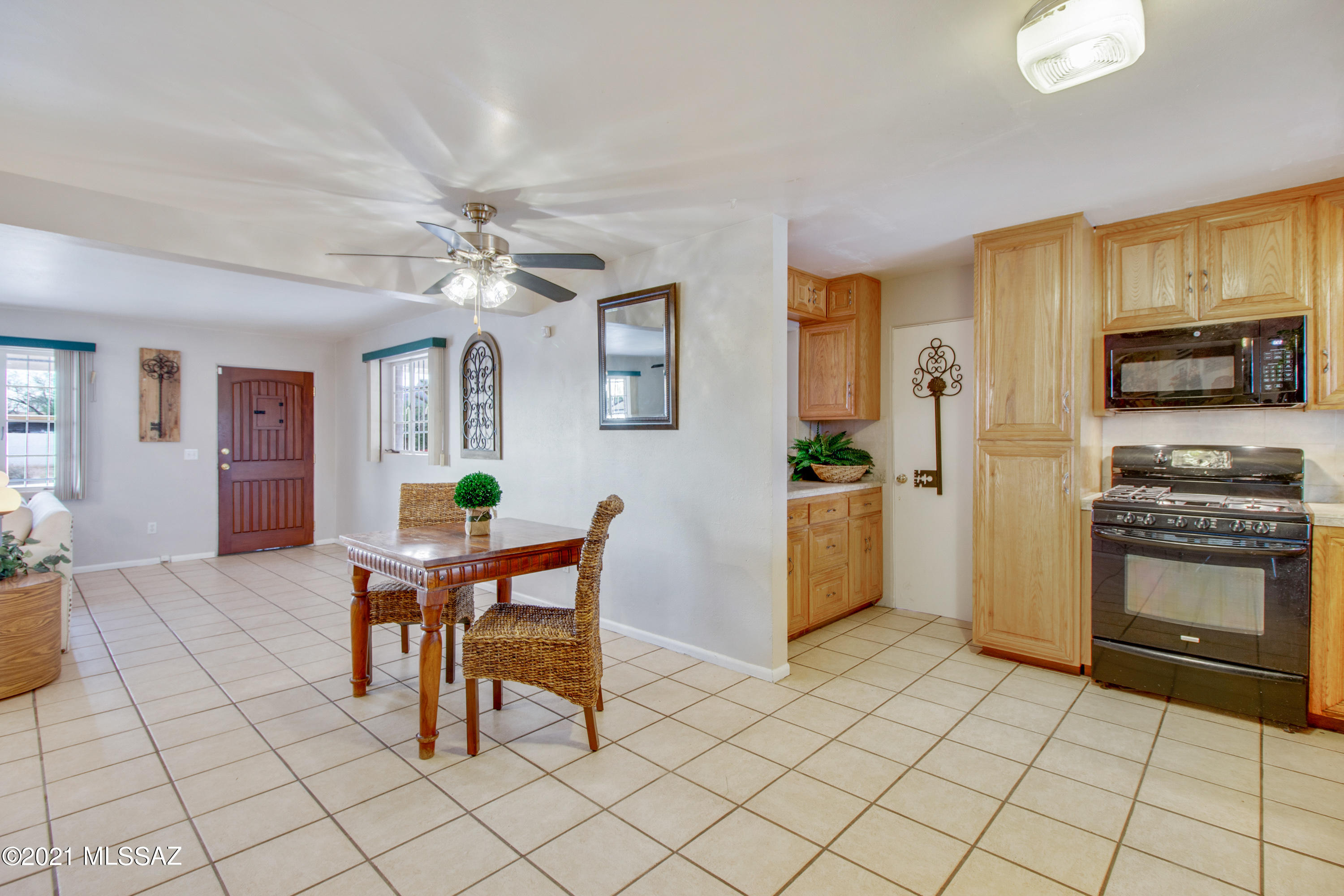 406 East Roger Road Tucson, AZ 85705 - Photo 15 of 38