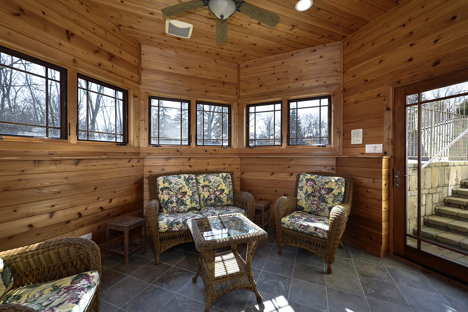 10 Carnoustie Lane Inverness, IL 60067 - Photo 32 of 44 a outdoor living space with furniture