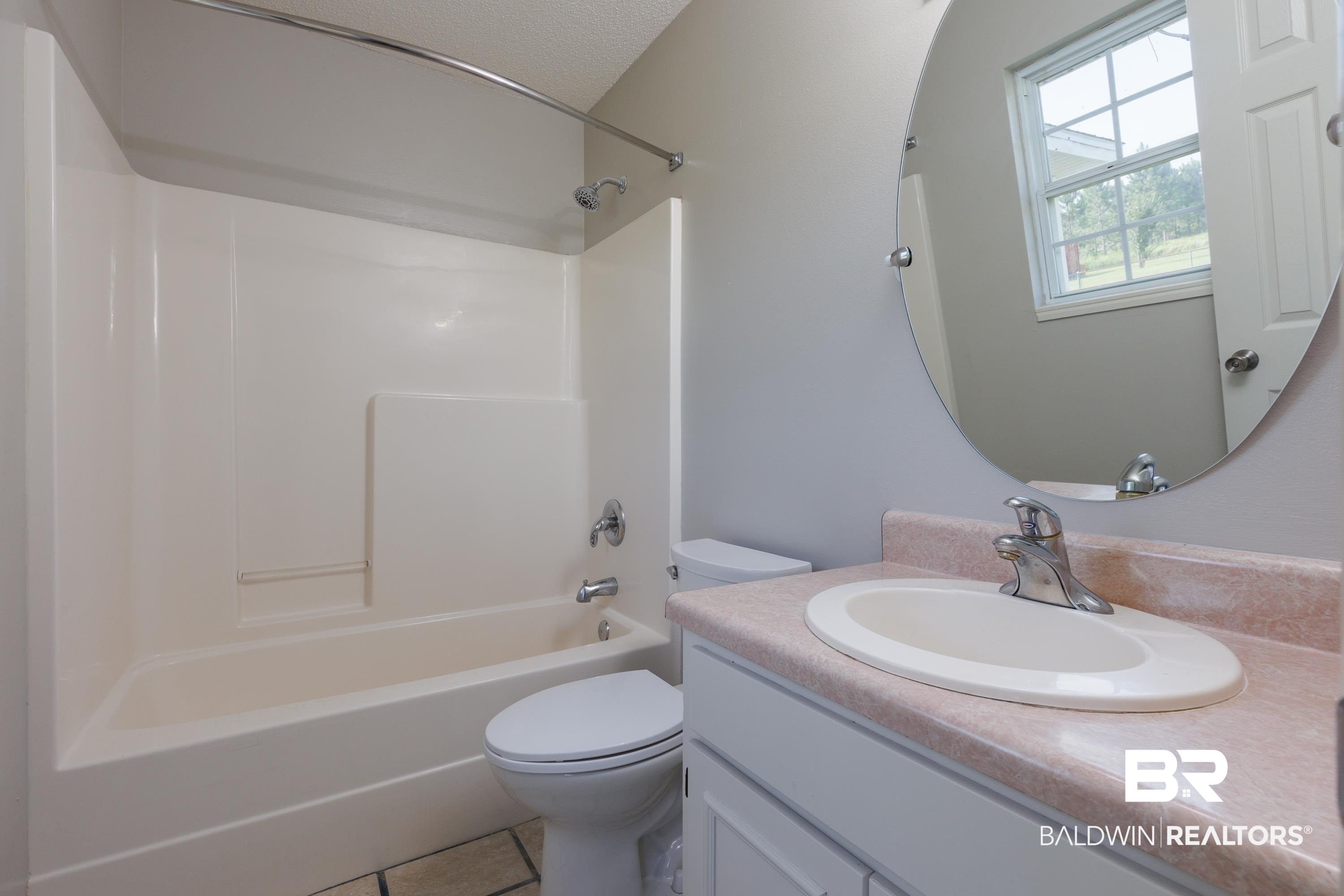 10841 Bennett Road North Grand Bay, AL 36541 - Photo 11 of 18 Primary bathroom