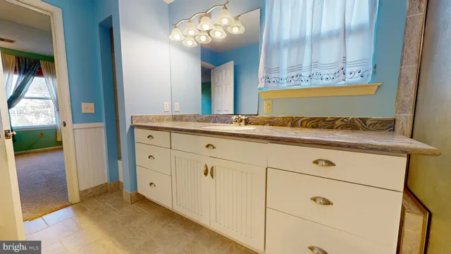 $499,900 | 1033 Glen Manor Drive, Quakertown, PA 18951