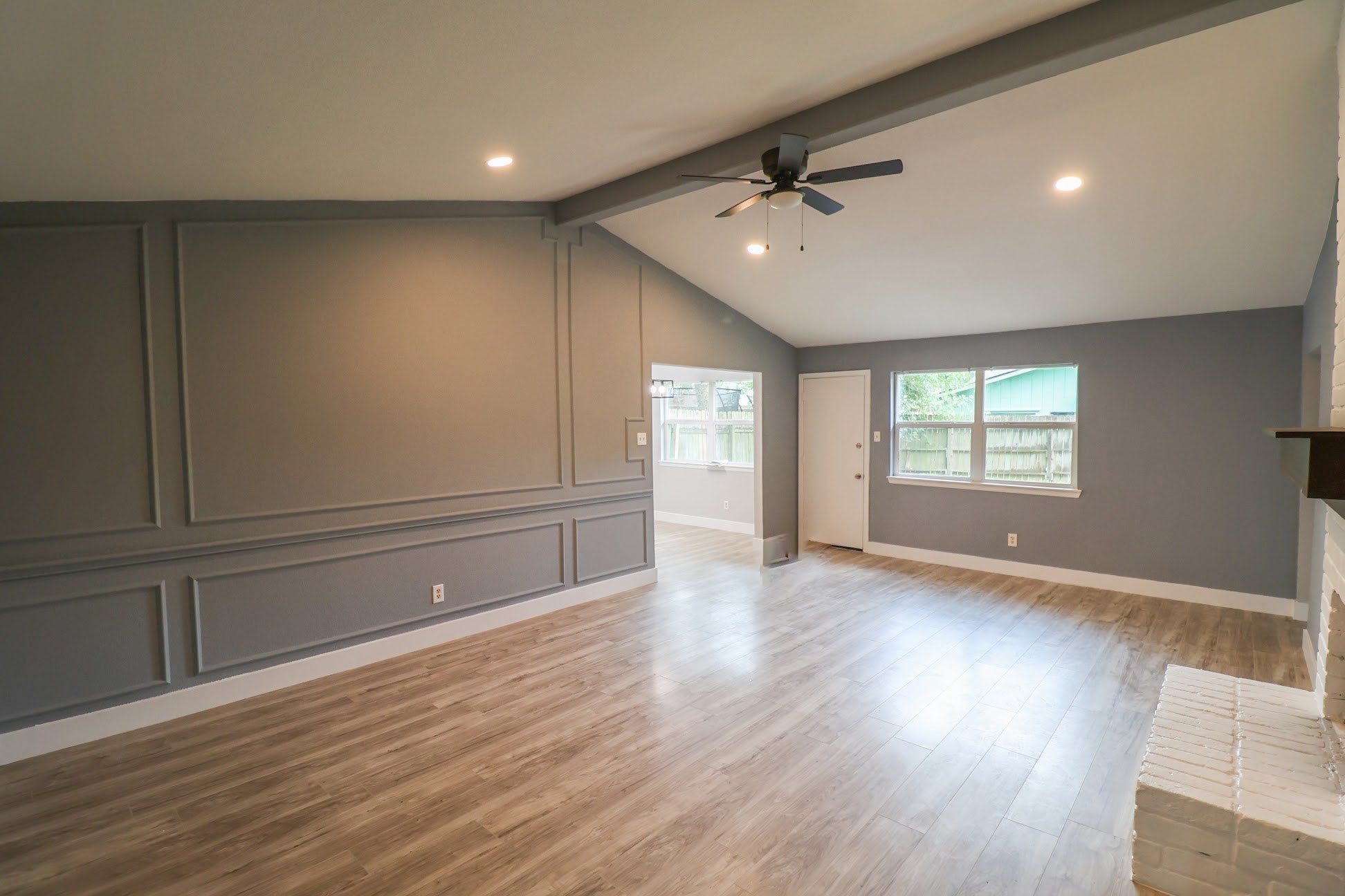 5027 Monteith Drive Spring, TX 77373 - Photo 4 of 33
