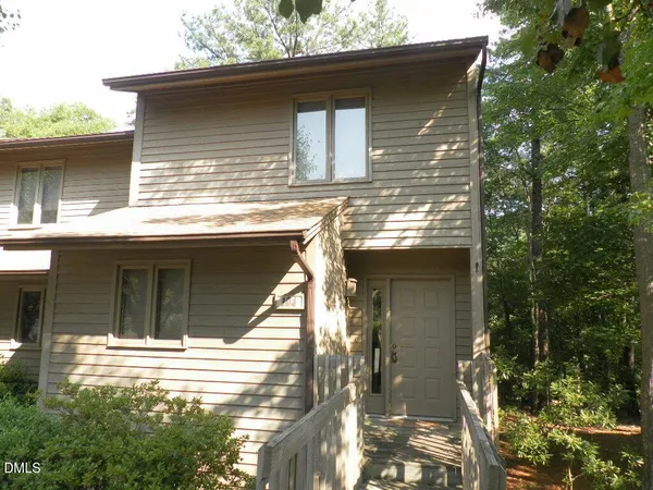 $1,550 | 104 Twisted Oak Place, Durham, NC 27705