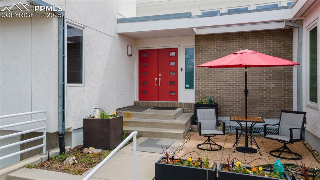 7550 Dairy Ranch Road Colorado Springs, CO 80919 - Photo 5 of 39