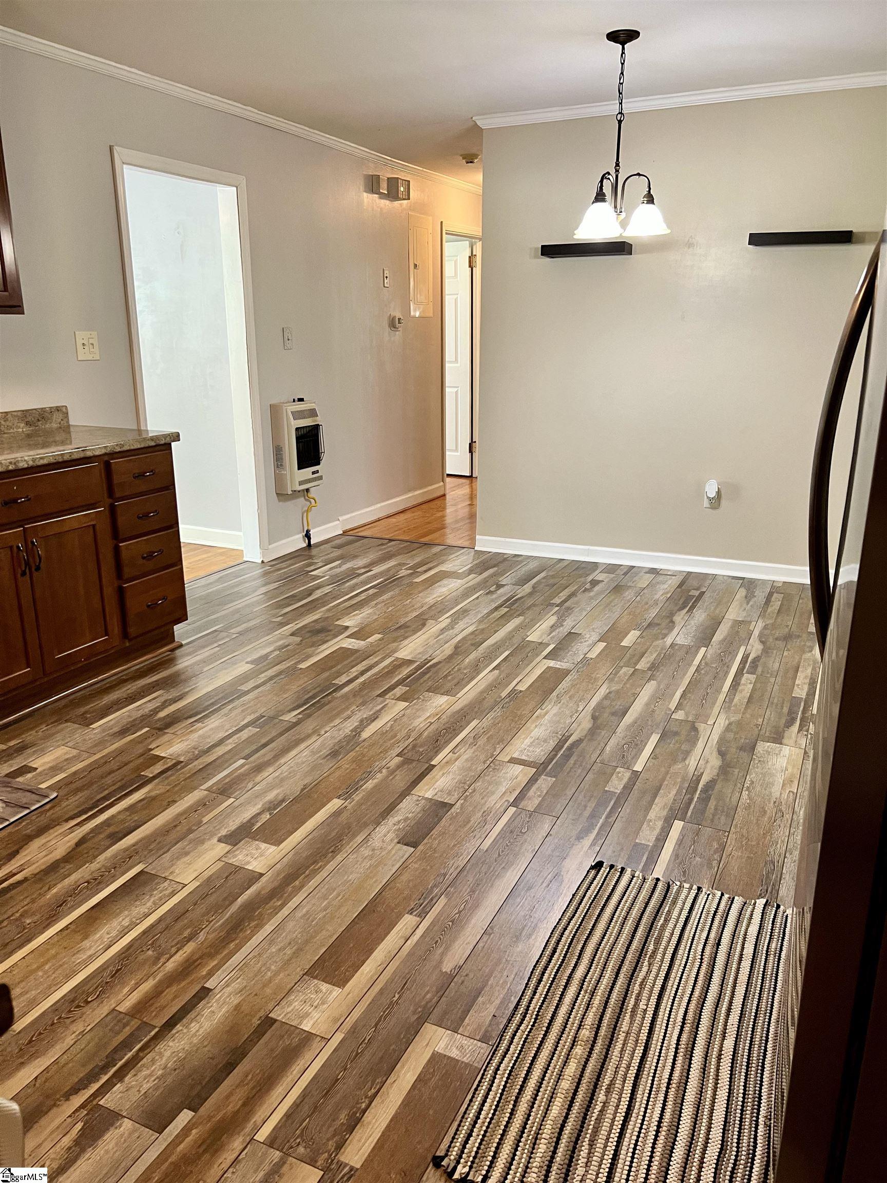 104 Fred Street Clinton, SC 29325 - Photo 13 of 32