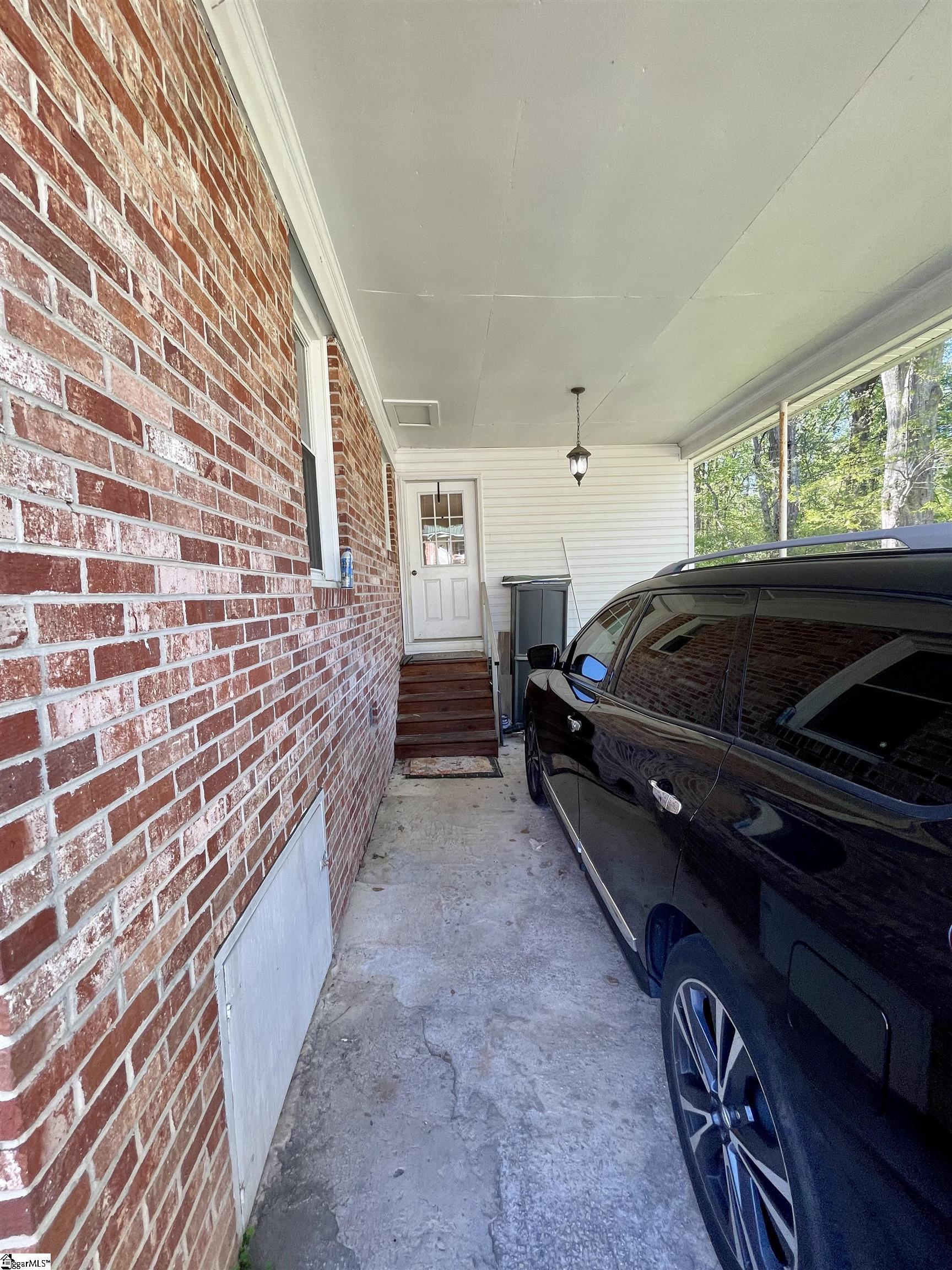 104 Fred Street Clinton, SC 29325 - Photo 15 of 32