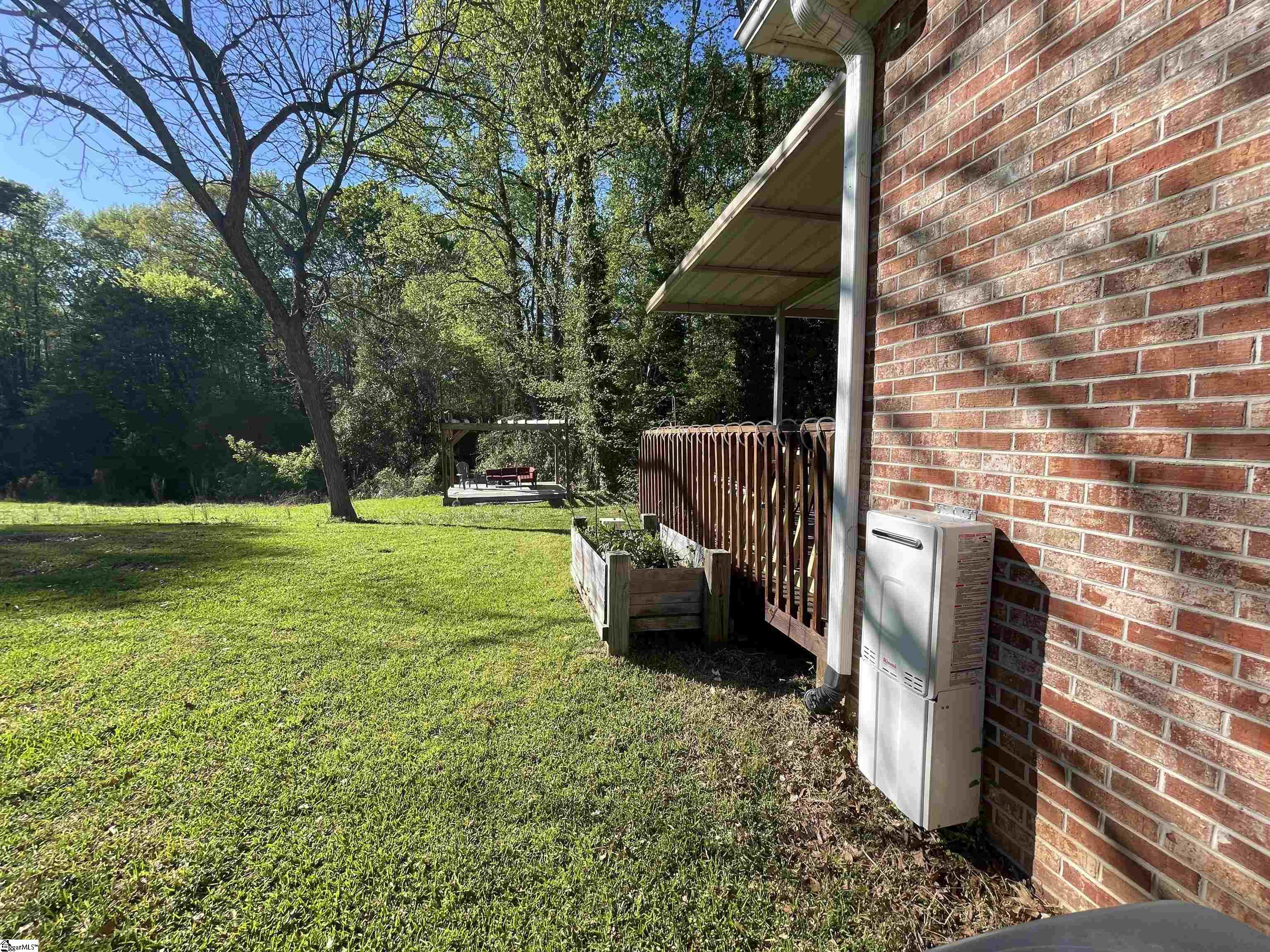 104 Fred Street Clinton, SC 29325 - Photo 23 of 32